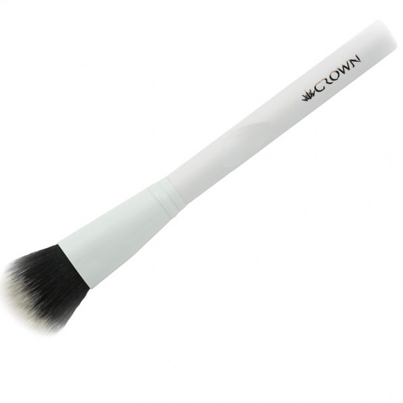 Crown Other - Crown Deluxe Blush Brush - WH035